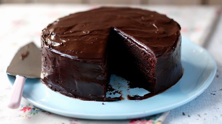 bolo de chocolate com água quente