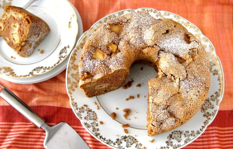 bolo de maçã com canela