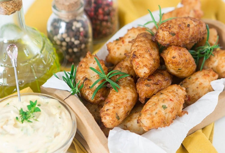 Como fazer bolinho de arroz