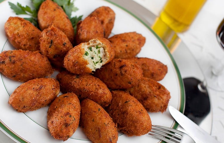 como fazer bolinho de bacalhau