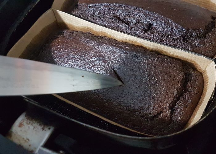 Bolo de chocolate fit na airfryer