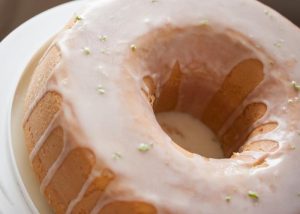 Calda simples para bolo de fubá: Veja a receita calda simples para bolo de fubá
