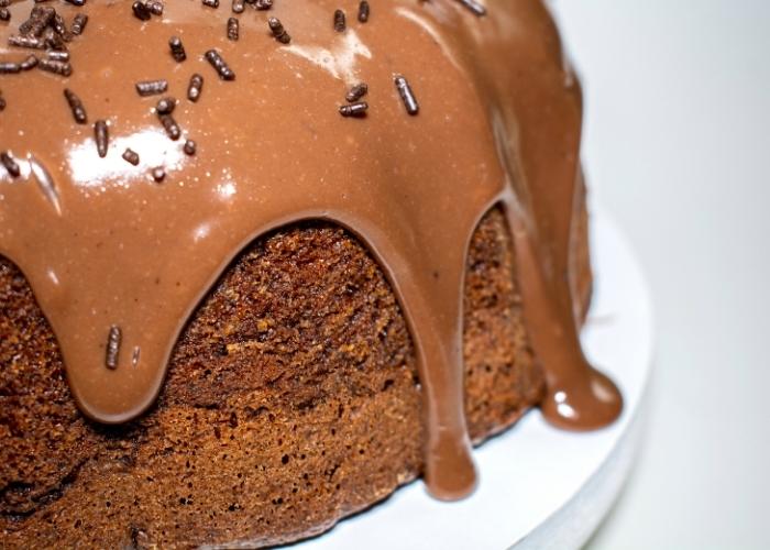 cobertura de chocolate para bolo de aniversário