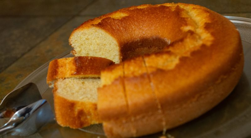 Bolo de farinha de trigo sem manteiga