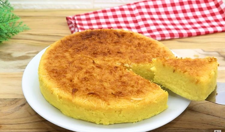 Bolo de milho com coco