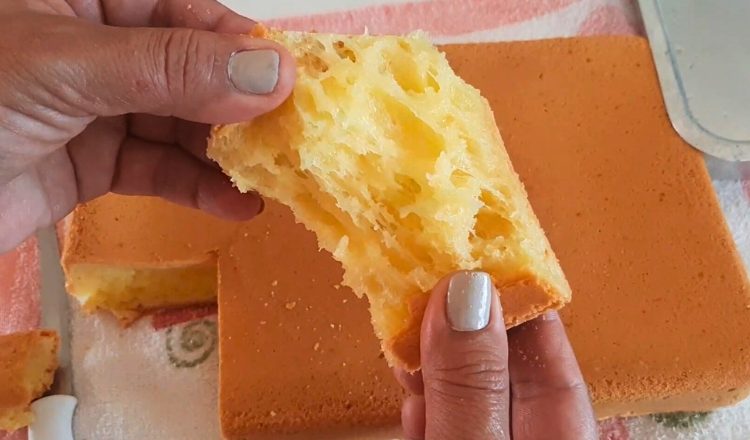 Bolo de tapioca com queijo