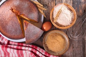 Farinha de trigo para pastel serve para fazer bolo