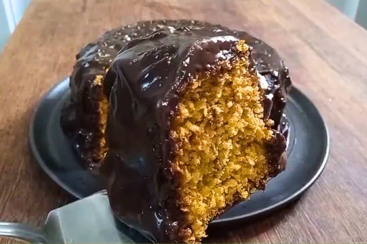 Bolo de abóbora com aveia
