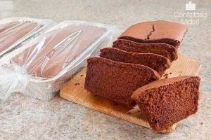 Bolo de chocolate sem glúten e sem lactose