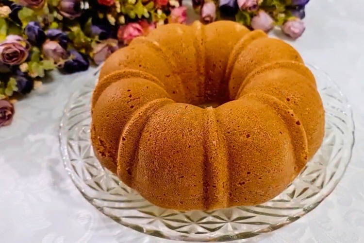 Bolo de coco com limão