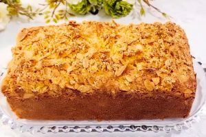 Bolo de laranja com amêndoas