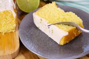 Bolo de limão sem óleo