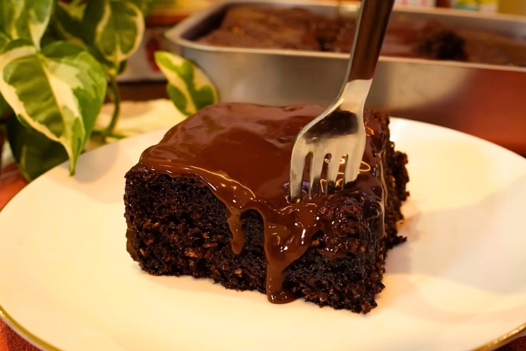 Bolo de maizena com chocolate