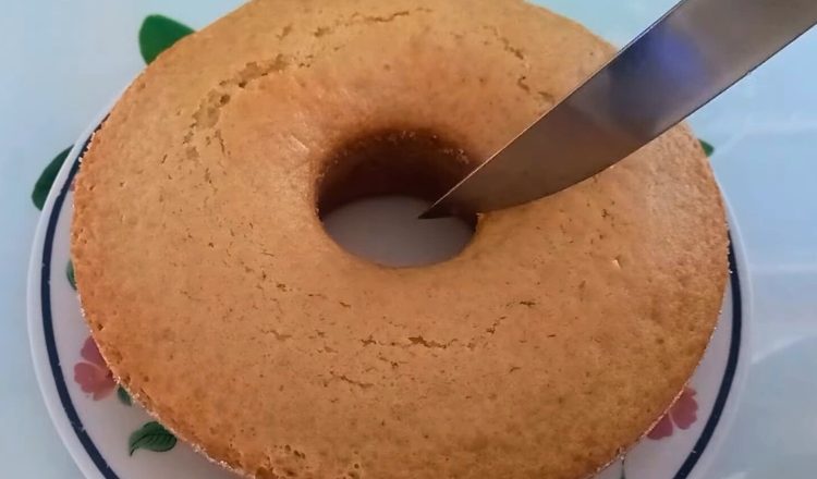 Bolo de maizena sem ovo