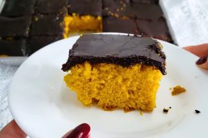 Calda craquelada para bolo de cenoura