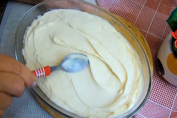 Creme branco para recheio de bolo