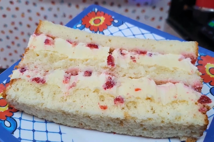 Recheio 4 leites com morango