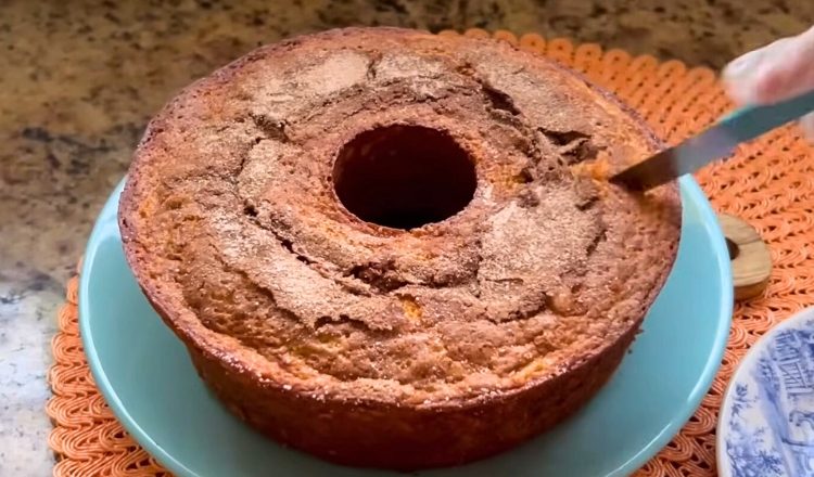 Bolo de banana com farinha de trigo