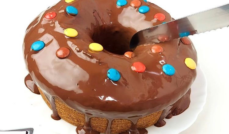 Bolo de cenoura sem leite