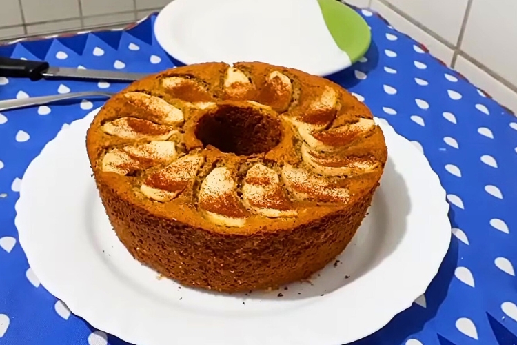 Bolo de maçã sem óleo