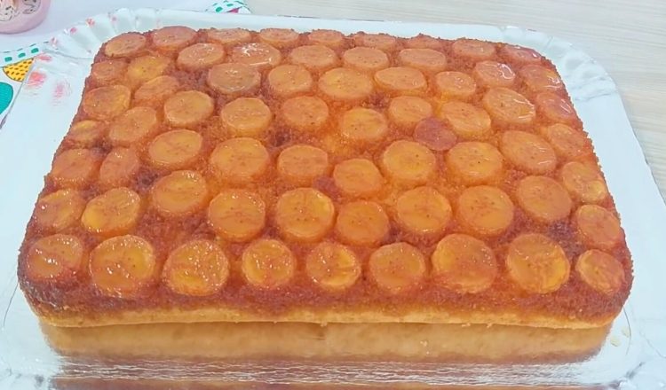 Bolo de banana sem liquidificador