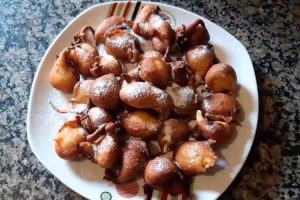 Bolinho de chuva com fermento de pão
