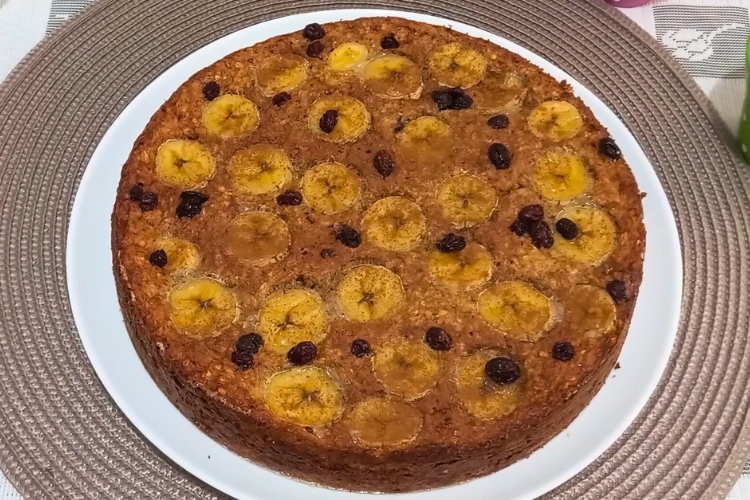 Bolo de banana com aveia sem açúcar