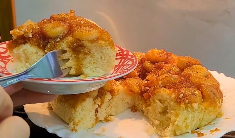 Bolo de banana na panela de pressão