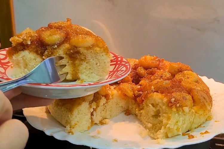 Bolo de banana na panela de pressão