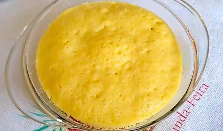 Bolo de laranja de micro-ondas