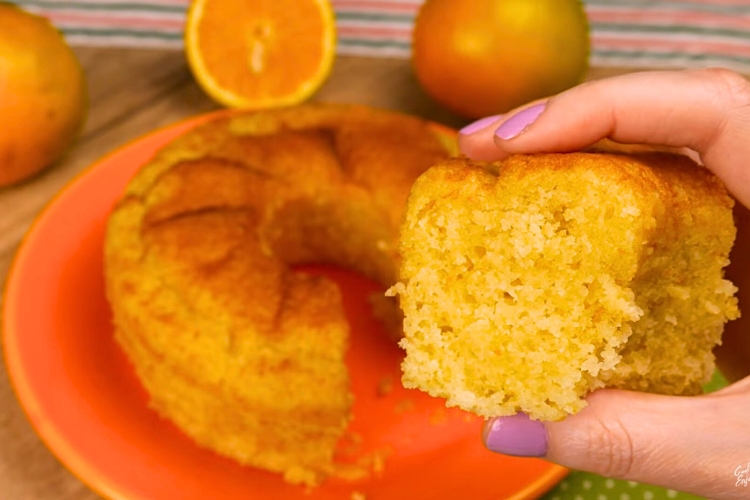 Bolo de laranja na airfryer