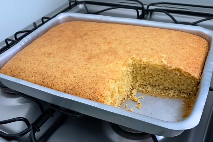 Bolo de laranja sem liquidificador