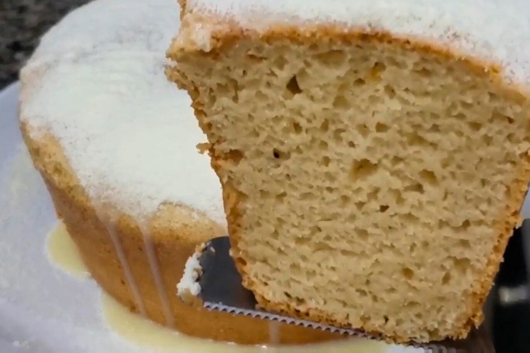 Bolo de leite condensado sem ovo