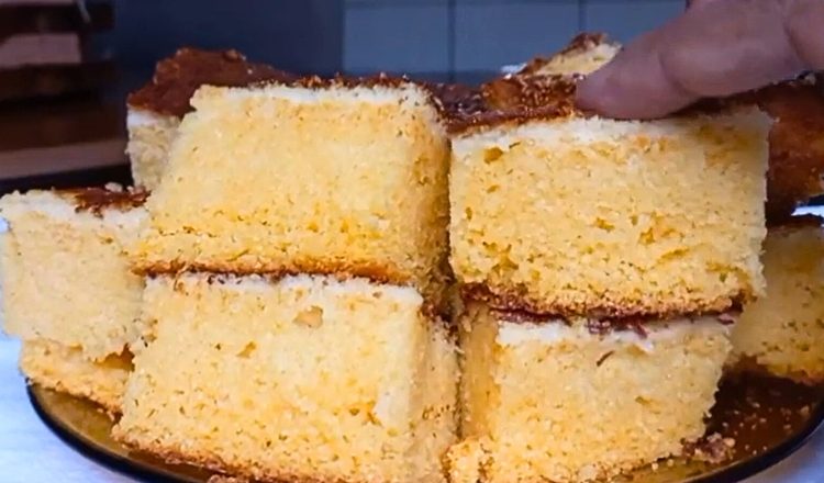 Bolo de milharina sem trigo