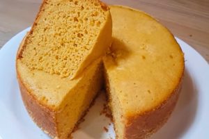 Bolo de milho na panela de pressão