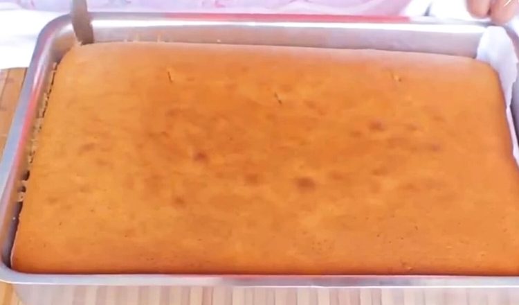 Bolo de trigo fofinho na batedeira