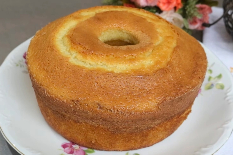Bolo de trigo simples sem leite