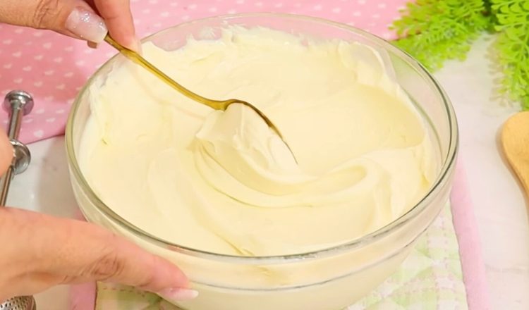 Mousse de leite ninho para rechear bolo