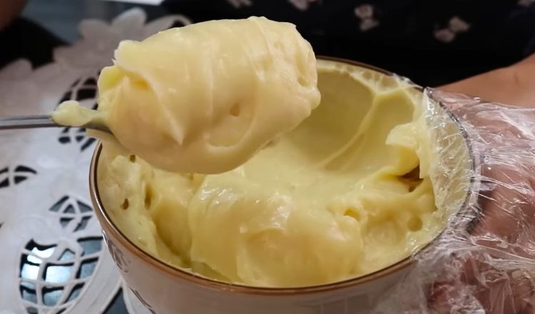 Recheio de bolo simples com 2 ingredientes