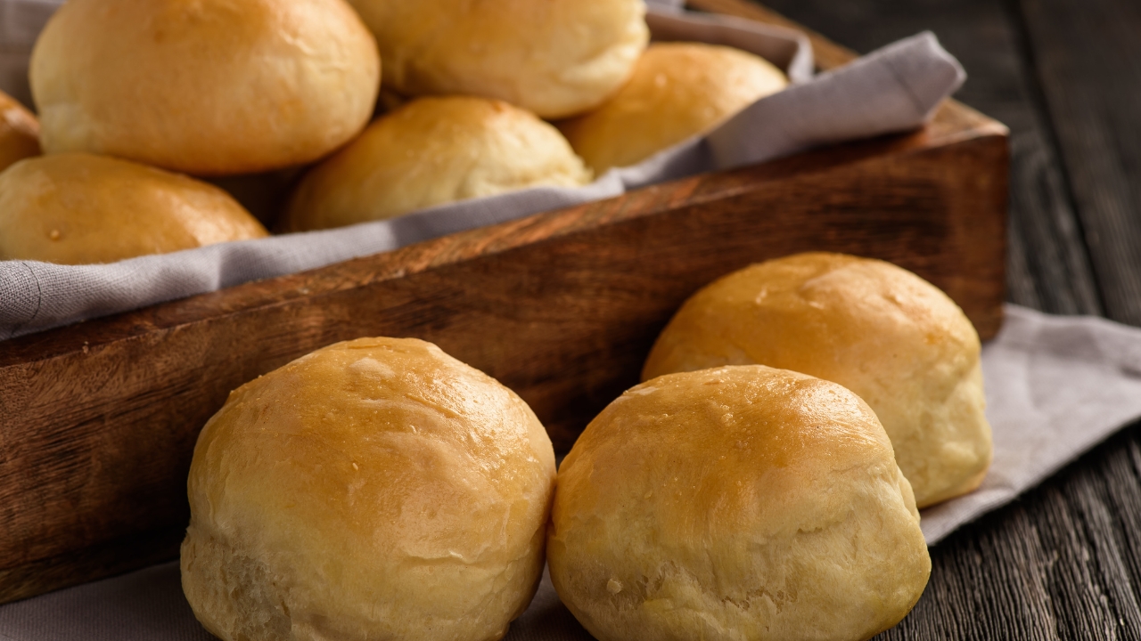 1 kg de farinha de trigo faz quantos pães caseiros