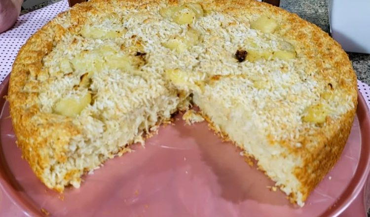 Bolo de abacaxi sem açúcar