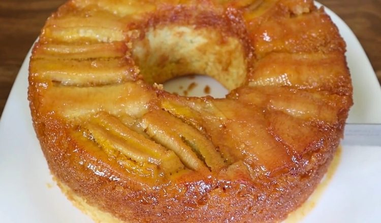 Bolo de banana com 2 ovos