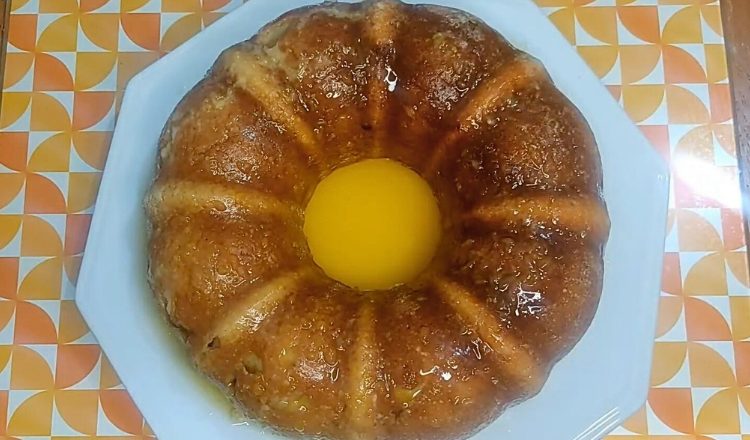 Bolo de banana com laranja