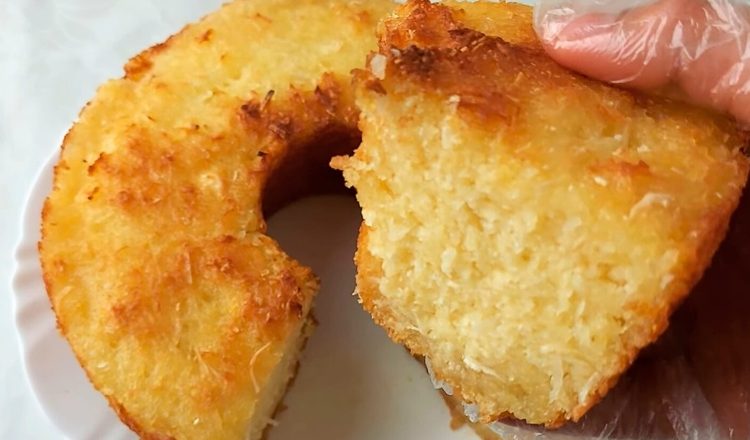 Bolo de mandioca sem leite