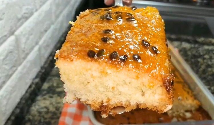 Bolo de maracujá sem ovo e sem leite