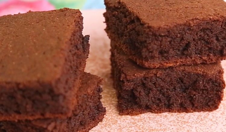 Brownie de batata-doce