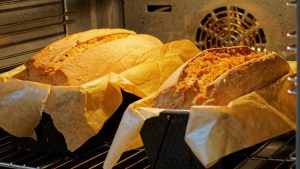 Posso tirar o pão do forno depois de assado