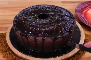 Bolo chocolate com óleo