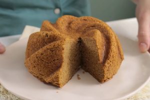 Bolo de banana sem glúten e sem lactose