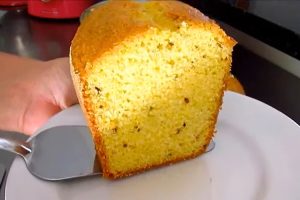 Receita de bolo de fubá com erva-doce